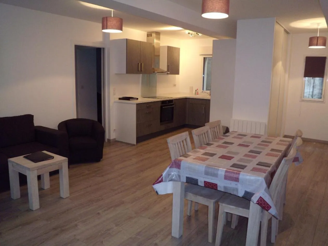 Appartement T3 Spacieux Au Centre Du Village Cauterets 0*,  Francie